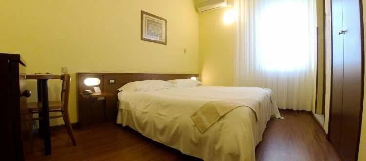 Hotel Mariani Iesi Exterior photo