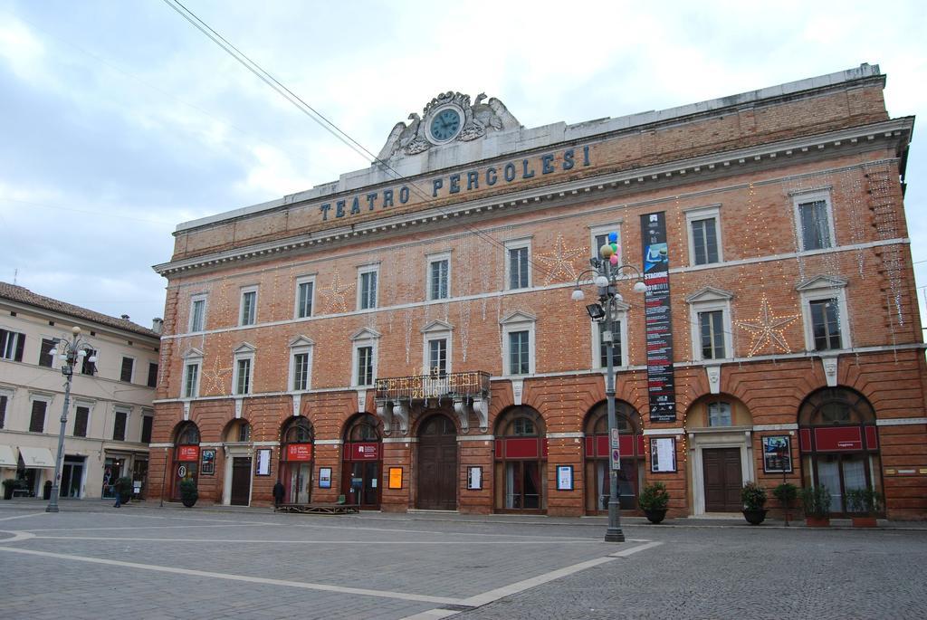 Hotel Mariani Iesi Exterior photo